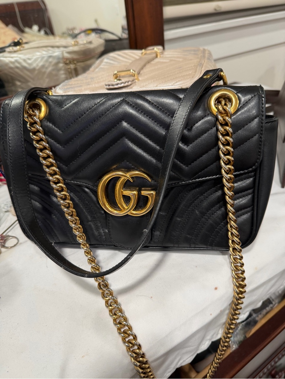 Gucci Black Chevron Matelassé Shoulder Bag with Gold Double G